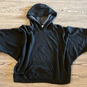 RARE BLUE women’s slouchy s/s hooded sweatshirt. Sz M